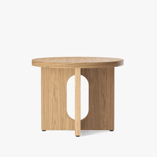 Androgyne Side Table, Ø50 | Oak