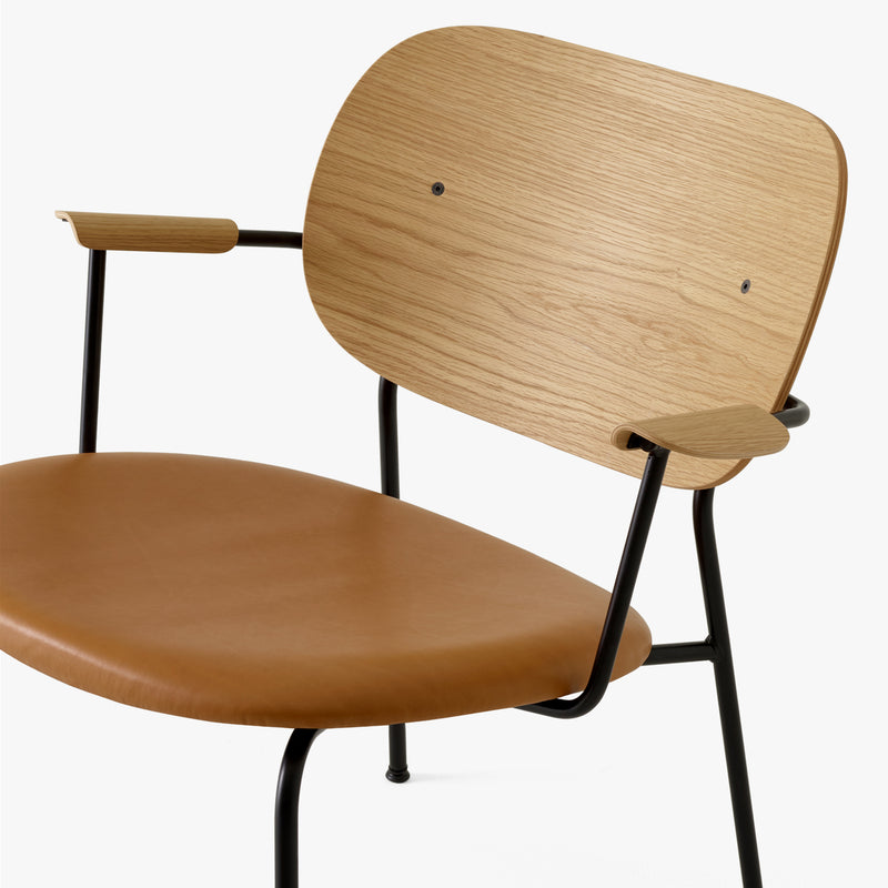 Co Lounge Chair | Natural Oak / Cognac Leather