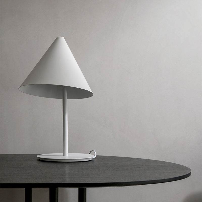 Conic Table Lamp