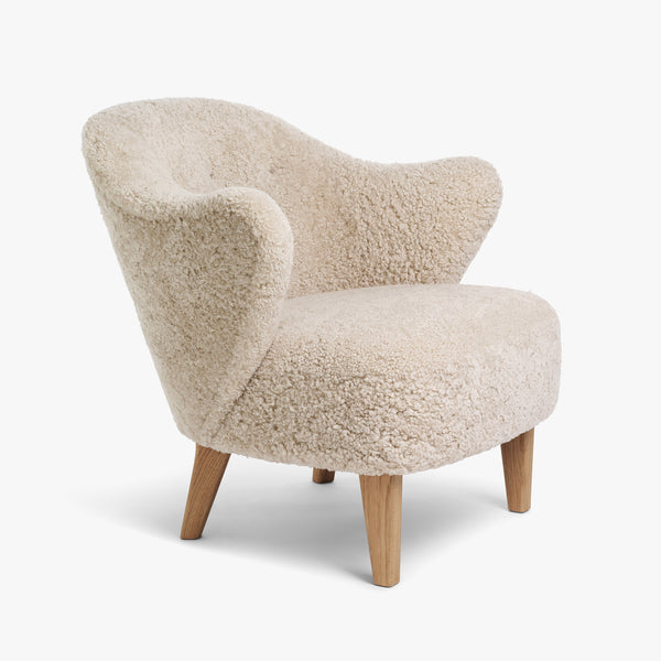 Ingeborg Lounge Chair | Sheepskin, Moonlight
